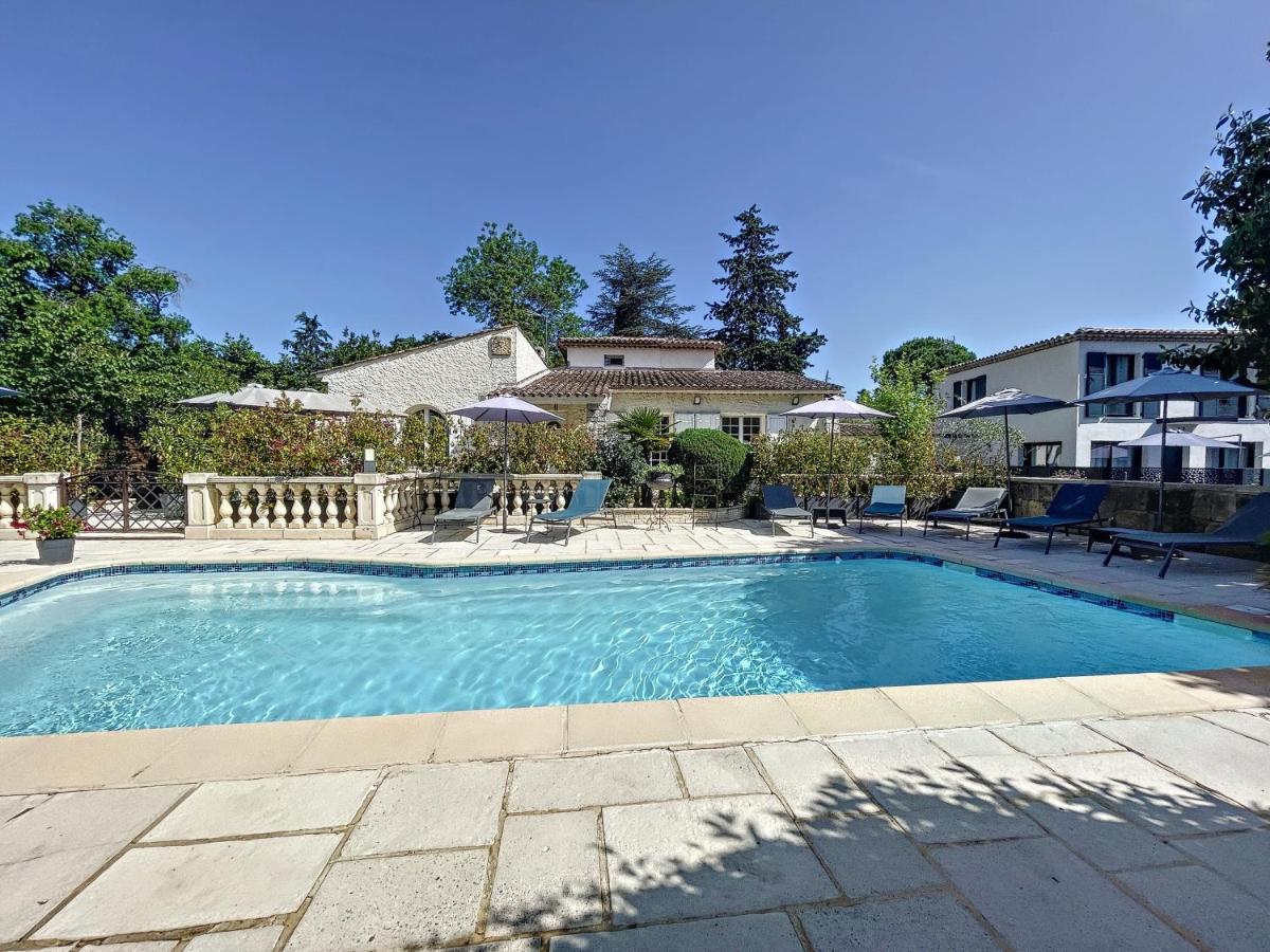 Les Villas Du Golf Мужен Екстер'єр фото