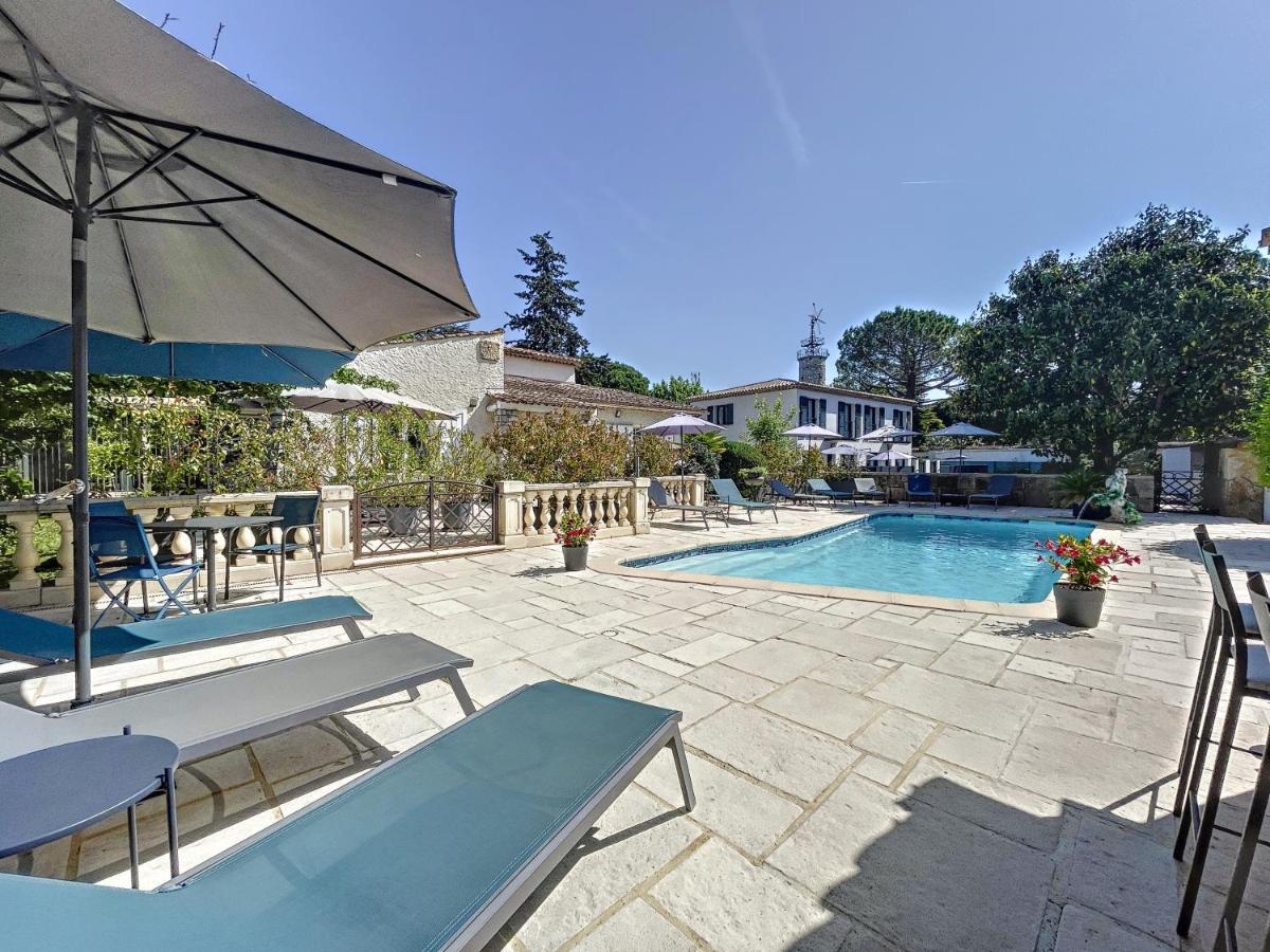Les Villas Du Golf Мужен Екстер'єр фото