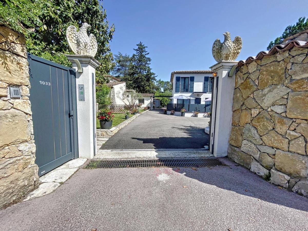 Les Villas Du Golf Мужен Екстер'єр фото