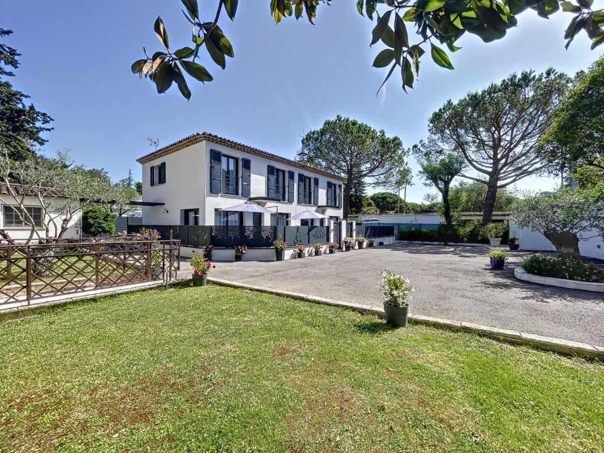 Les Villas Du Golf Мужен Екстер'єр фото